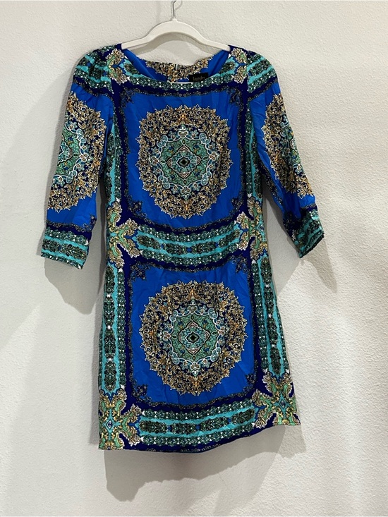 Laundry By Shelli Segal Dresses & Skirts - Blue Patterned Medallion Shift Dress / Laundry by Shelli  Segal‎